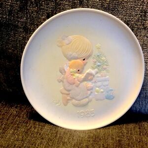 Precious Moments Tell me the story of Jesus plate